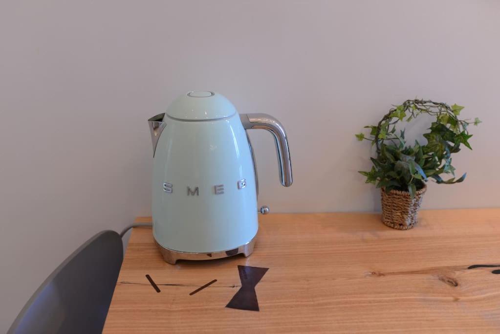 No.8: Lovely & Cosy 3-Room Heart Of The City 蒂米什瓦拉 外观 照片